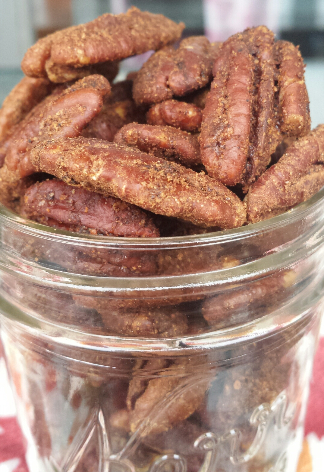 Gingerbread Candied Pecans