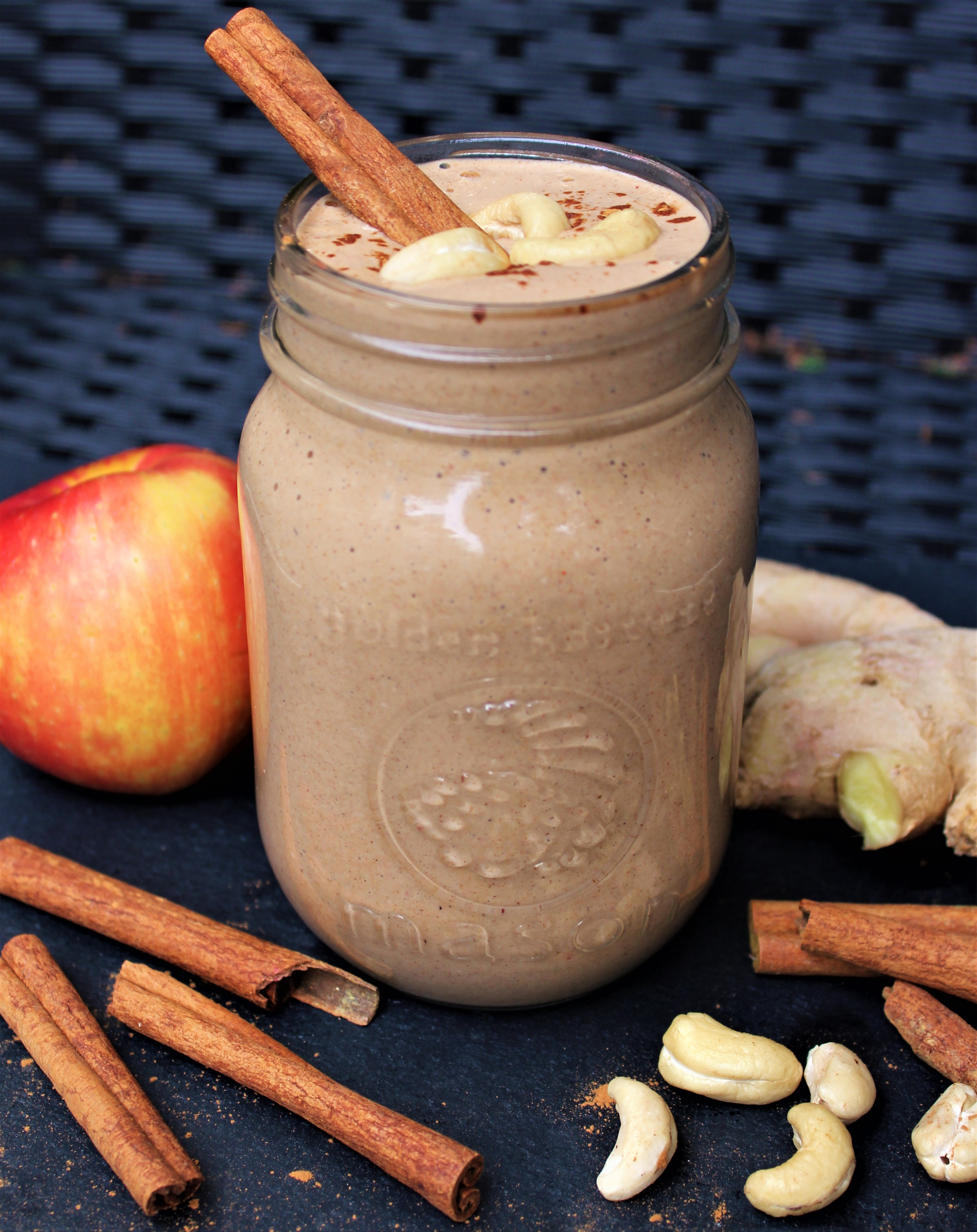 Apple Cinnamon Oat Smoothie for Digestion